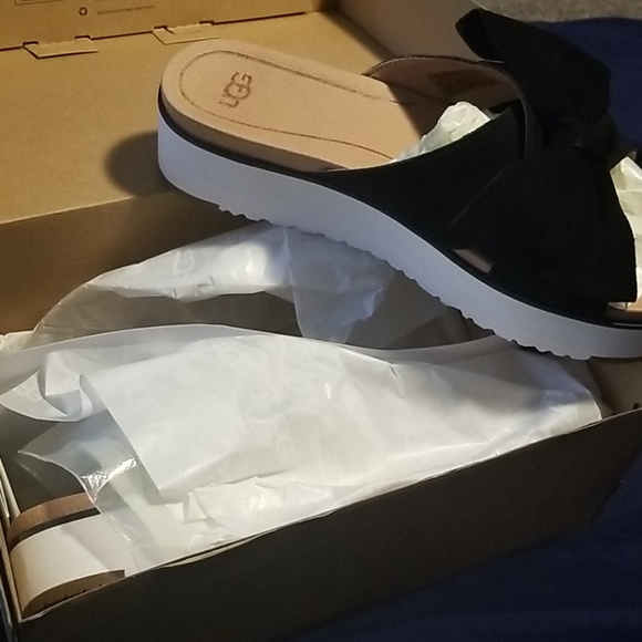 UGG Shoes - Uggs